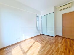 38 Amber (D15), Condominium #476290391